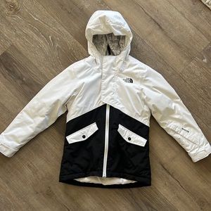 Girls North Face insulated ski jacket size S (7/8)